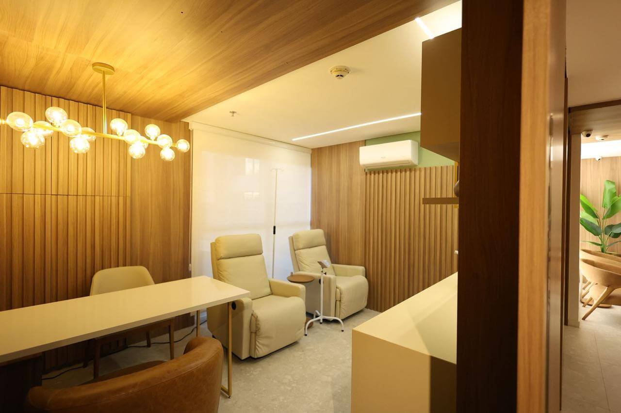 4feffb0b-136f-46db-8733-1d6f4a597e53